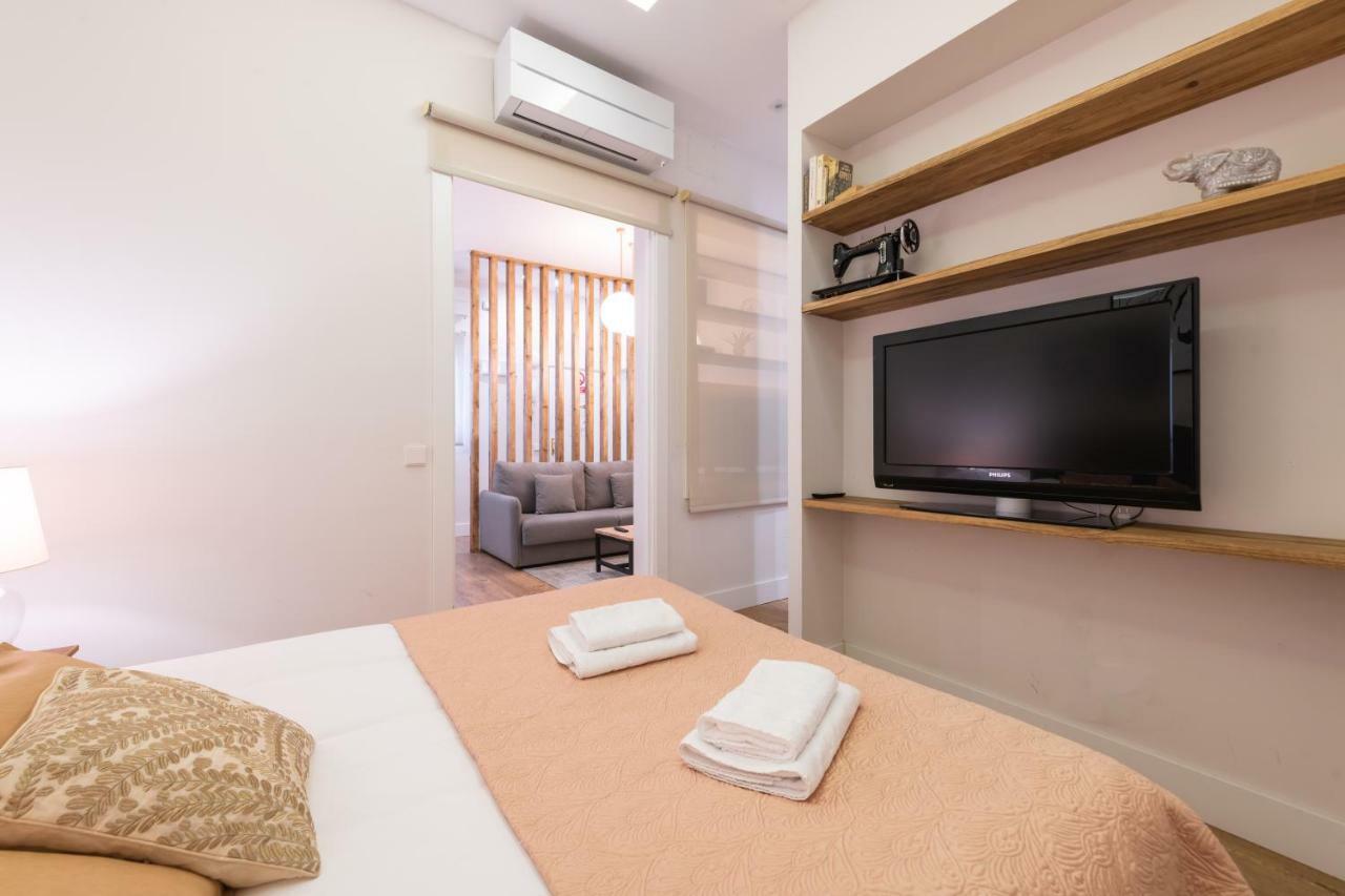 Wonderful Apartment Chueca Madrid Bagian luar foto